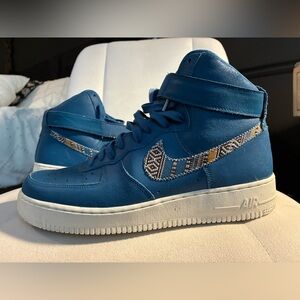 Nike Blue High-Top Athletic Shoes